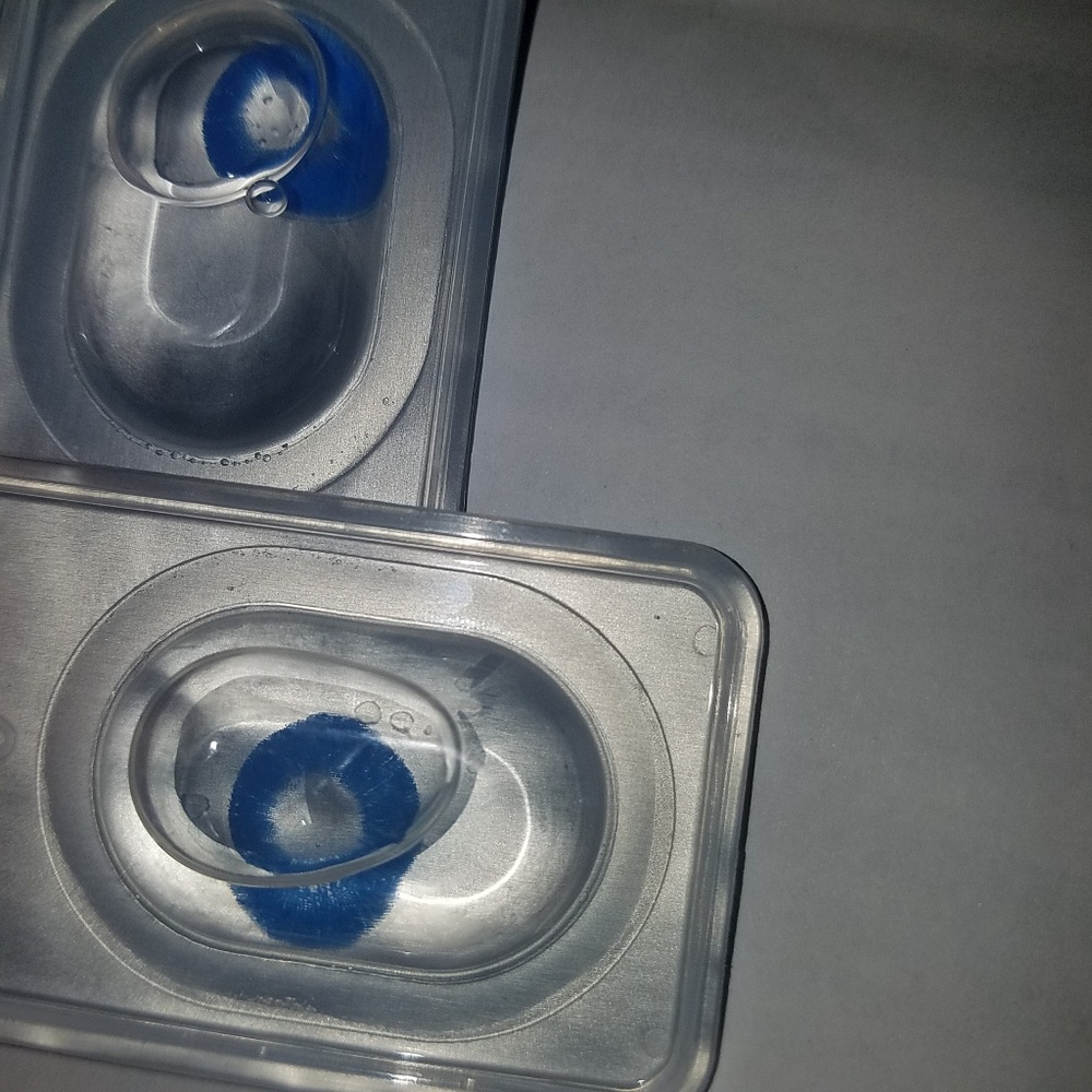 Piercing blue lens